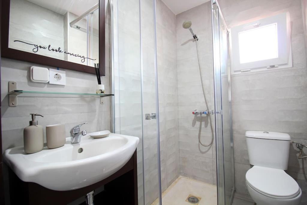 Suite Puerta Osario Con Terraza Seville Exterior photo